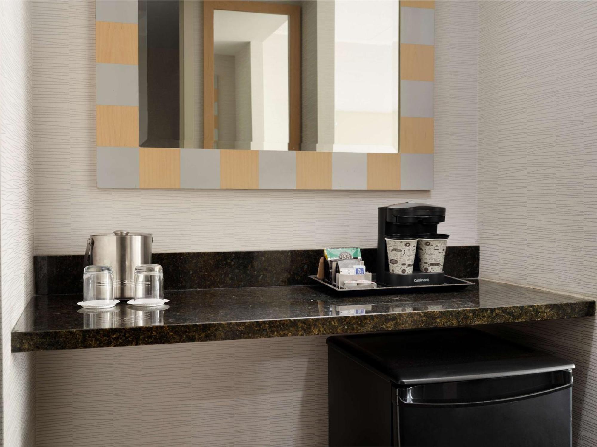 Doubletree By Hilton Hotel Philadelphia Center City Dış mekan fotoğraf
